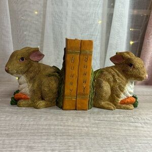 Heavy Resin Bunny Easter Bunny Rabbit with Carrot Bookends
